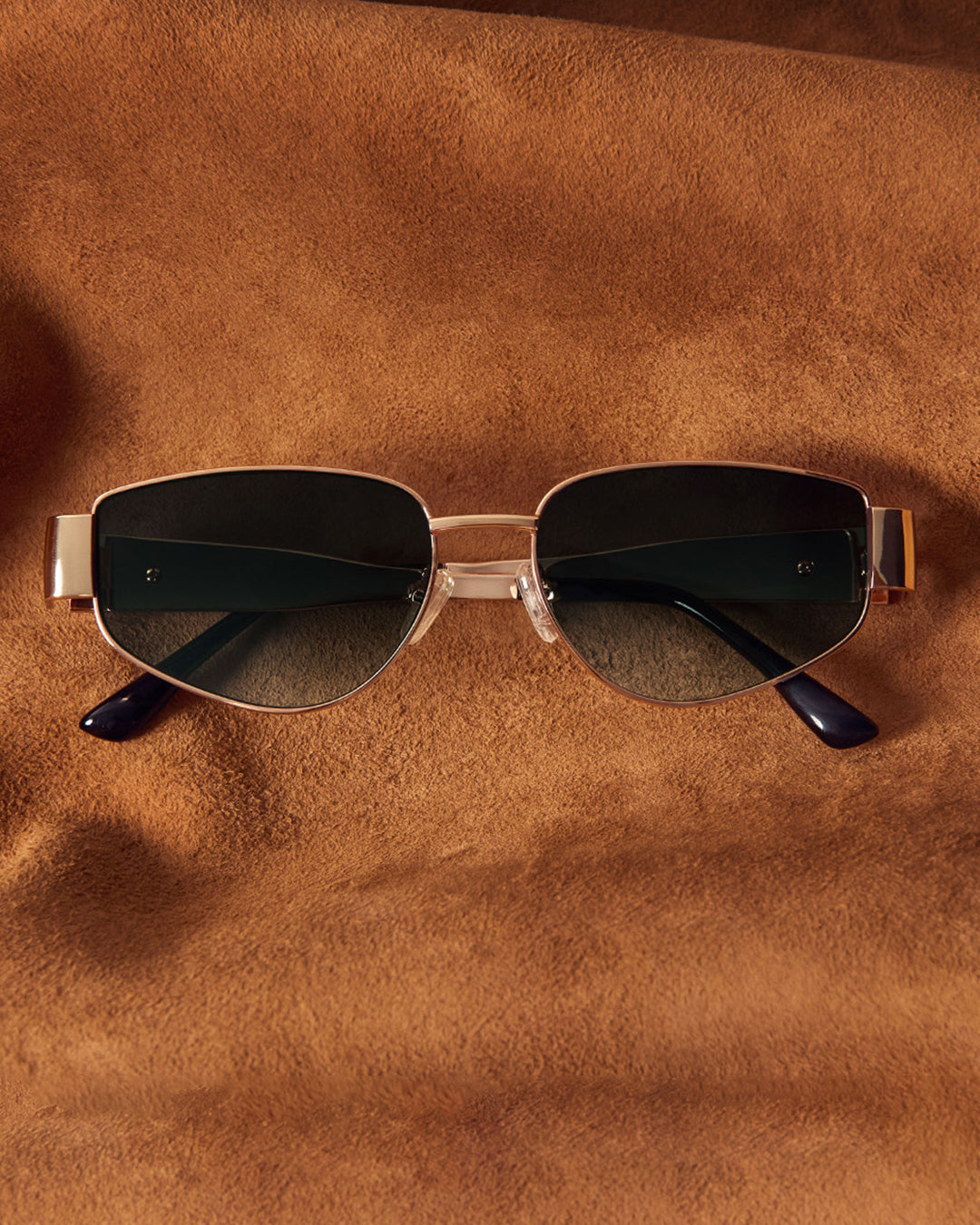 Jiggy Crystal Green / Smoke