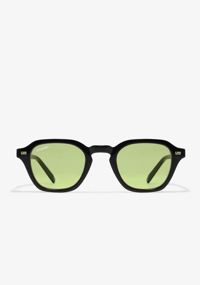 美品★STUSPECT サングラス ライムグリーン 淡いブラック レンズ DFSU919001-GREE-10_91aa2bd6-