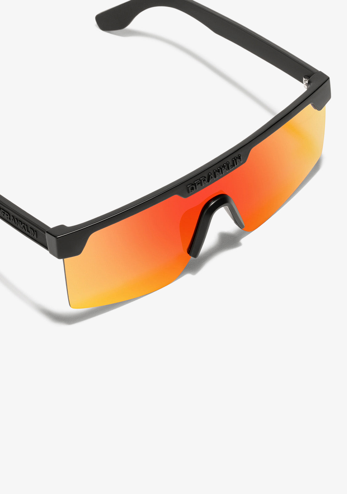 Big D Constellation Sunglasses Black / Red | D.Franklin®