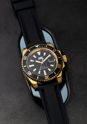 Scuba Diving Black Gold Black