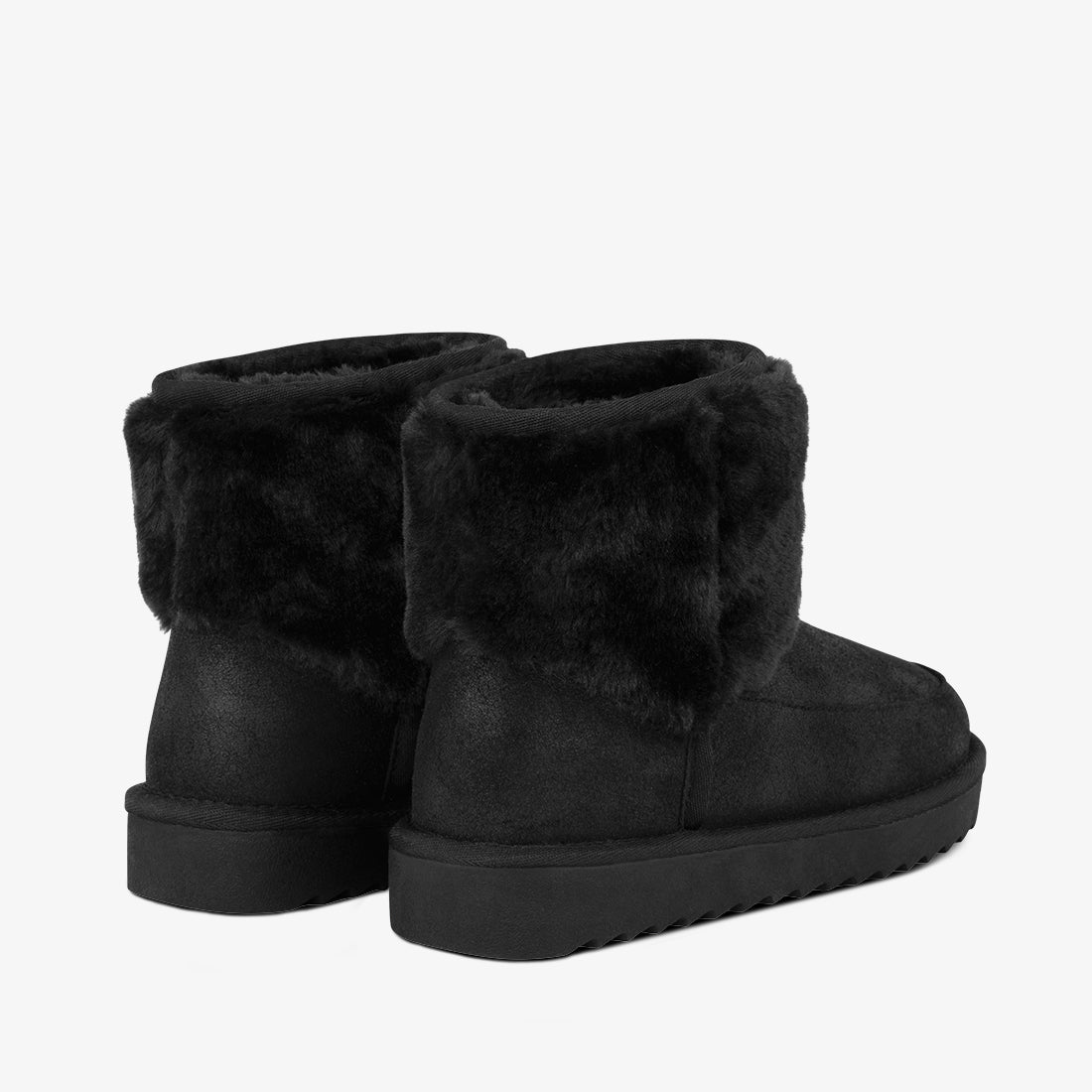 Nordic Low19 Fur Black