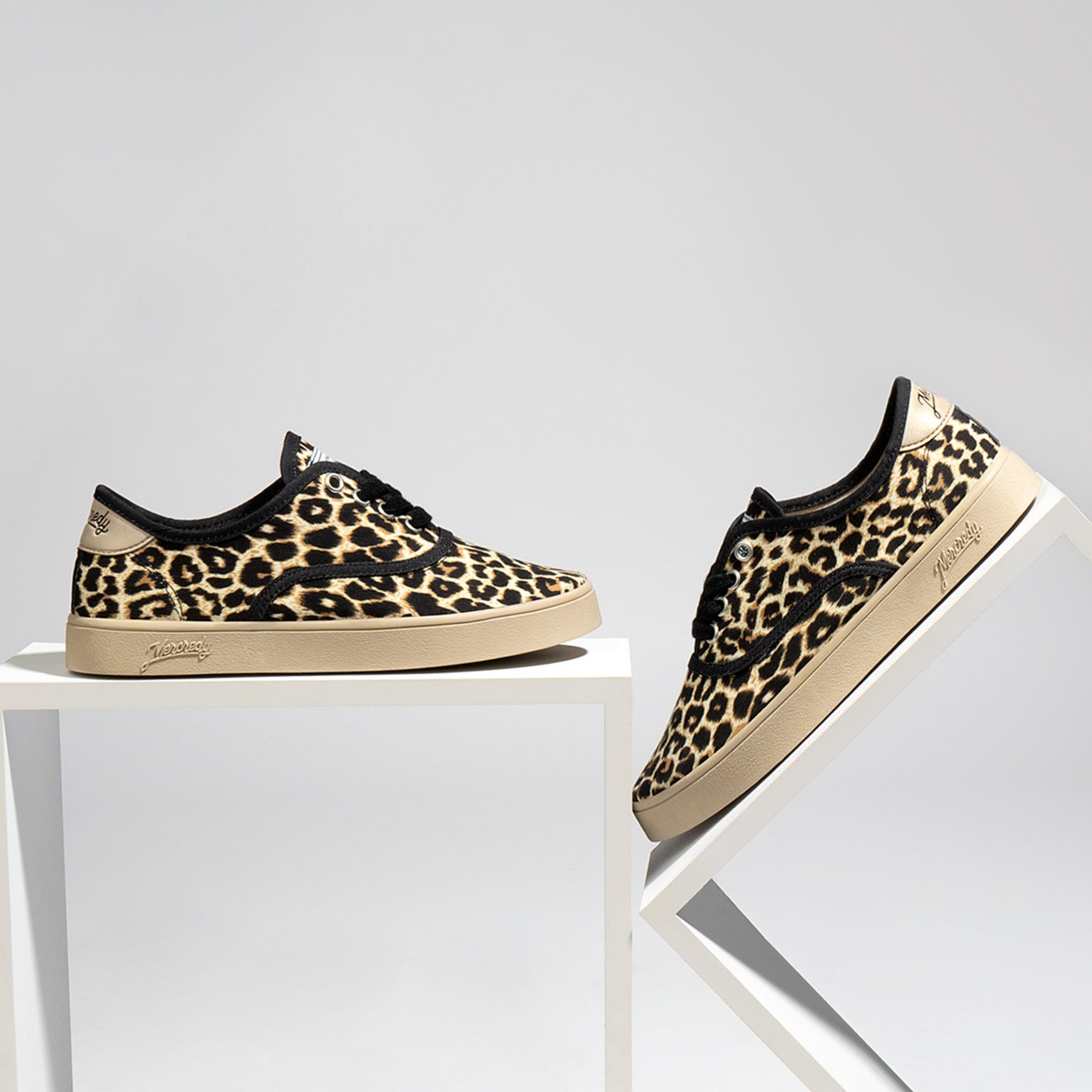 Mercredy Atlantic R-Canvas leopard / Peanut