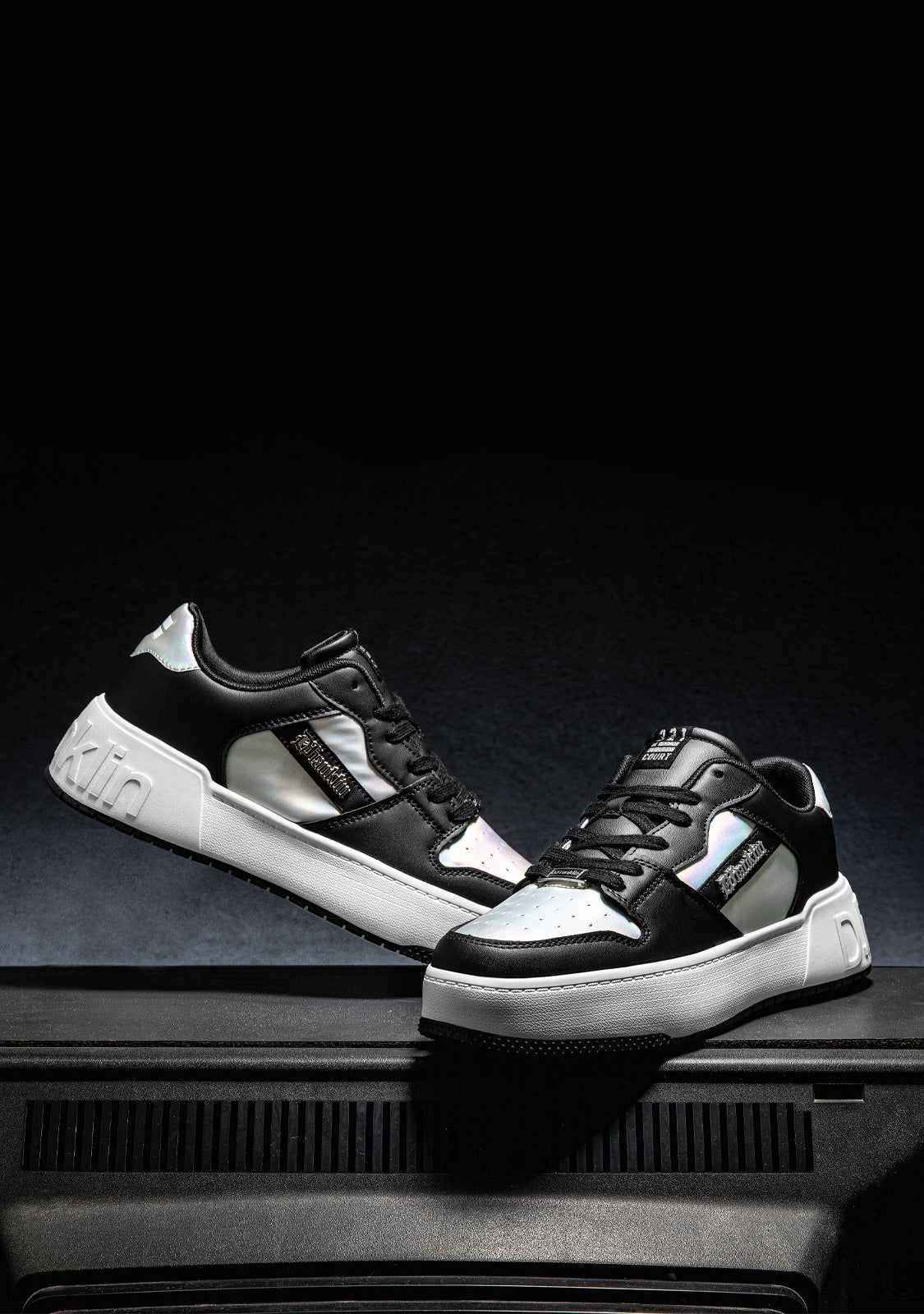 Low Court Black / Silver